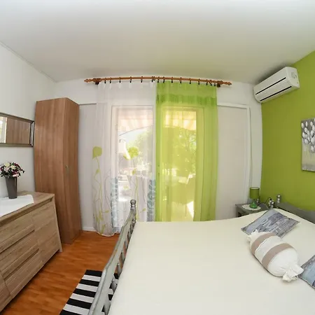 Apartment Marcela *